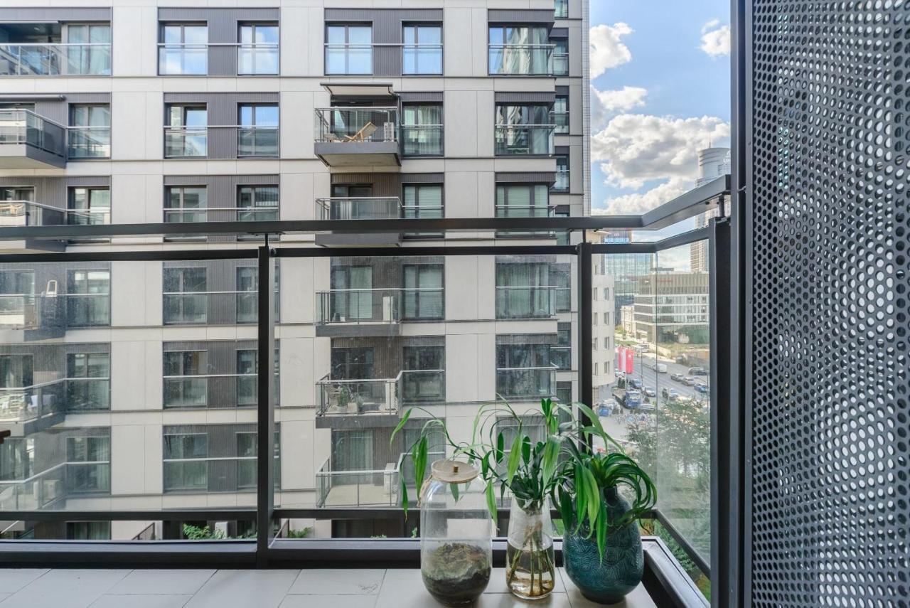 Luxury Apartments On Grzybowska Street In Варшава Экстерьер фото
